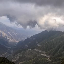 الكويت تهزم الإمارات 2-1 وتتصدر مجموعتها في خليجي 26