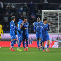 مكافحة المخدرات تقبض على مقيمين بمنطقة الرياض لترويجهما (5) كيلوجرامات من مادة (الشبو) المخدر