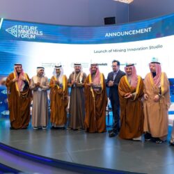 سمو وزير الخارجية يلتقي رئيس البرلمان ورئيس مجلس النواب في مملكة تايلند