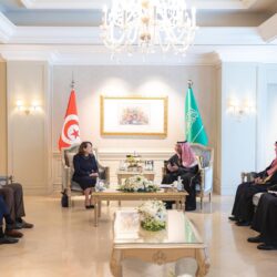 وزير الحج والعمرة يزور جناح غرفة المدينة في مؤتمر ومعرض الحج 2025