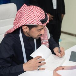 الأمير عبدالعزيز بن سعود ووزير الداخلية الإيطالي يعقدان جلسة مباحثات رسمية