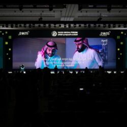 الأمير سعود بن مشعل يدشّن الهوية الجديدة لموسم جدة