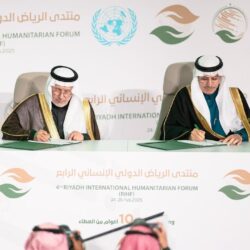 إمام المسجد النبوي يلتقي ضيوف برنامج خادم الحرمين الشريفين للعمرة والزيارة