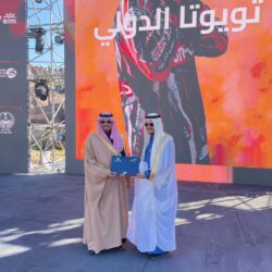 المملكة تتيح المكالمات الصوتية والمرئية عبر واتساب