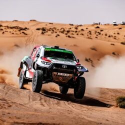 مركز الملك سلمان للإغاثة يسلّم 50 طنًا من التمور هدية المملكة لجمهورية سريلانكا