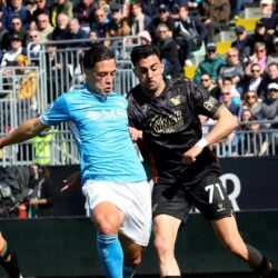 واتساب يختبر ميزة جديدة لربط الحسابات الاجتماعية