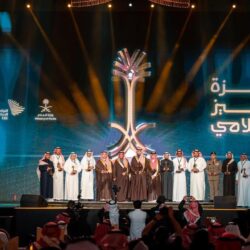 رئيس جمهورية أوكرانيا يغادر جدة