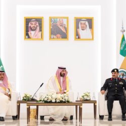 سمو وزير الدفاع يستقبل قادة الوزارة وكبار مسؤوليها بمناسبة عيد الفطر المبارك