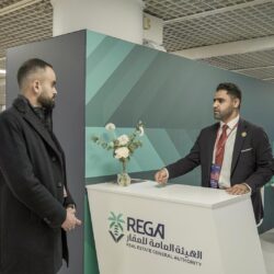 وزارة الموارد البشرية .. جهود تكاملية وشراكات إستراتيجية لتمكين الأيتام