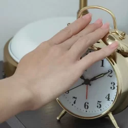 نجاح عملية جراحية نادرة لإعادة وظيفة الفك لشاب بمجمع الدمام