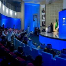 المشرف العام على مركز الملك سلمان للإغاثة والأعمال الإنسانية يلتقي وزيرة شؤون التنمية الدولية البريطانية