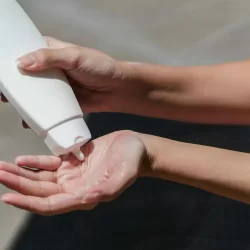 وزارة السياحة تنفذ أكثر من 1160 زيارة رقابية في مكة المكرمة بالتزامن مع موسم الحج