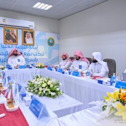 متطوعو الجوازات السعودية .. يدٌ حانيةٌ ممدودةٌ لخدمة ضيوف الرحمن