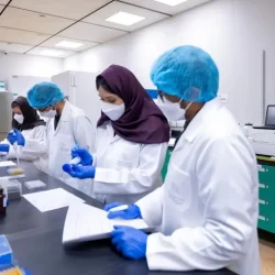 دوريات الأمن بالعاصمة المقدسة تقبض على 4 مقيمين لارتكابهم عمليات نصب واحتيال بنشر إعلانات بيع سندات أضاحي وهمية