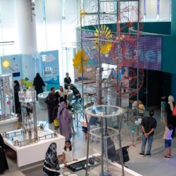 سمو ولي العهد يتلقى رسالة خطية من رئيس الحكومة المؤقتة في بنغلاديش