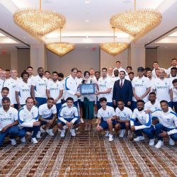 سمو ولي العهد يتلقى اتصالًا هاتفيًا من رئيس الوزراء اليوناني