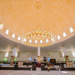 بدموع الرجاء وفرحة النجاة.. حاج مصري يُنقذ من جلطة قلبية حادة ويستعد لإكمال حجه بمدينة الملك عبدالله الطبية