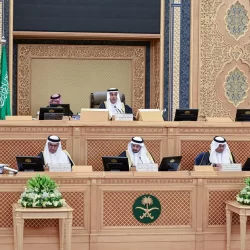 أمير الباحة يترأس الاجتماع الثاني للجنة العليا لموسم صيف الباحة 2025 ويدشن الهوية البصرية