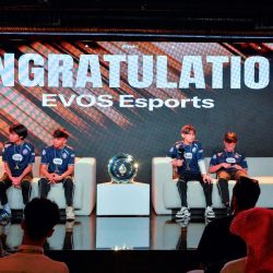 صعود طفيف لأسعار الذهب مع استقرار العقود الأمريكية وترقب الأسواق العالمية