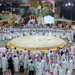 مركز الملك سلمان للإغاثة يوزّع 1.500 سلة غذائية في محلية القطينة بولاية النيل الأبيض في السودان