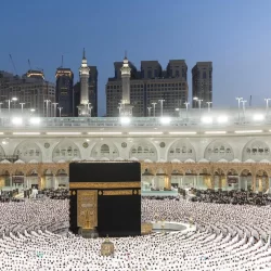 مكافحة المخدرات تقبض على مقيم بمنطقة الباحة لترويجه أقراصًا خاضعة لتنظيم التداول الطبي