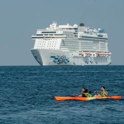 نائب أمير منطقة مكة المكرمة يحضر الحفل الختامي لمسابقة الملك عبدالعزيز الدولية لحفظ القرآن الكريم في دورتها الـ 45