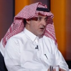 الخضيري يكشف موعد انتهاء خسوف القمر الكلي.. فيديو