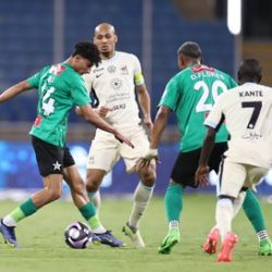 ولي العهد يتلقى اتصالًا من الرئيس الفرنسي ويبحثان تطورات القضية الفلسطينية