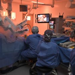 وزير التعليم يشارك في اجتماع مجلس الأعمال الأسترالي – السعودي