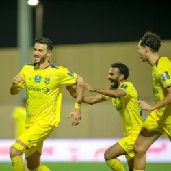 مسيرة القوات الأمنية والعسكرية تجوب شوارع المدينة المنورة احتفاءً باليوم الوطني الـ95