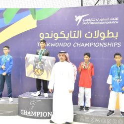 النصر يتجاوز الحزم بثنائية ويواصل الانفراد بصدارة دوري روشن