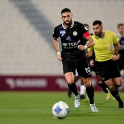 الهلال يواصل التألق الآسيوي ويهزم السد بثلاثية في “المملكة أرينا”.. وينفرد بالصدارة