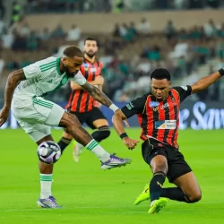 بن رحمة يقود نيوم للفوز على الخلود بعد مباراة مثيرة