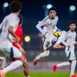 النصر يتجاوز الحزم بثنائية ويواصل الانفراد بصدارة دوري روشن