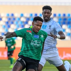 الهلال يحسم ديربي الرياض أمام الشباب بهدف ماركوس ليوناردو