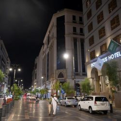 بالفيديو.. الأحمدي ينتقد إدارة الاتحاد: مدرب يُكرم قبل النصر ويقال بعده.. والجمهور يُقحم في الصراع!