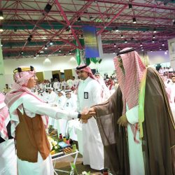 وزير الصناعة والثروة المعدنية يرأس اجتماع الطاولة المستديرة مع كبرى الشركات الأمريكية بواشنطن