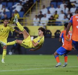 تعادل مثير بين الشباب والريان في دوري أبطال الخليج.. ورينارد يتابع من المدرجات