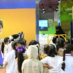 “البلديات والإسكان” تعتمد اشتراطات جديدة لتنظيم محال العصائر وتعزيز السلامة الغذائية