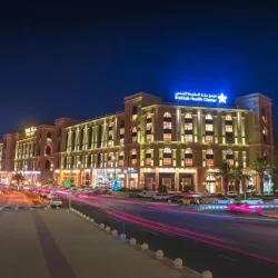 وزير الشؤون الإسلامية يلتقي رئيس ديوان الوقف السني بجمهورية العراق في مكتبه بجدة