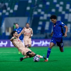 الأهلي ينتفض في الشوط الثاني ويحول تأخره إلى فوز كبير أمام الخليج