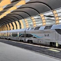 أمير إمارة موناكو يغادر جدة