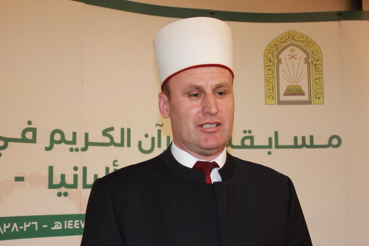 مفتي عام جمهورية ألبانيا، رئيس المشيخة الإسلامية، الشيخ بويار سباهيو