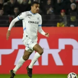 فلكية جدة: سماء الوطن العربي تشهد الليلة اقترانًا فلكيًا بديعًا يجمع القمر مع كوكب زحل