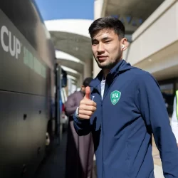 نيوم يتجاوز الحزم بثنائية ويواصل تقدمه في دوري روشن