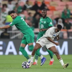 الهلال يسحق الأخدود بسداسية ويواصل الزحف نحو اللقب