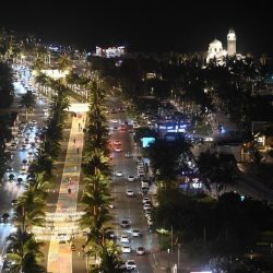 وزير النقل والخدمات اللوجستية يقف على اكتمال حركة مناقلة الصالات في مطار الملك خالد الدولي ويتفقد انسيابية حركة السفر خلال شهر رمضان