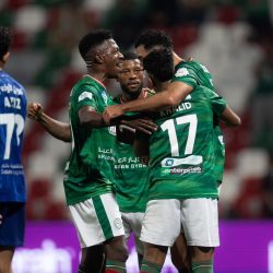 الأهلي يقلب الطاولة على النجمة برباعية ويواصل مطاردة الصدارة