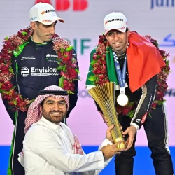 وزير الدولة للشؤون الخارجية يلتقي رئيس وزراء إقليم بافاريا الألمانية