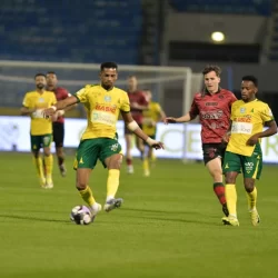 الهلال يتعثر مجددًا بتعادل أمام التعاون في دوري روشن